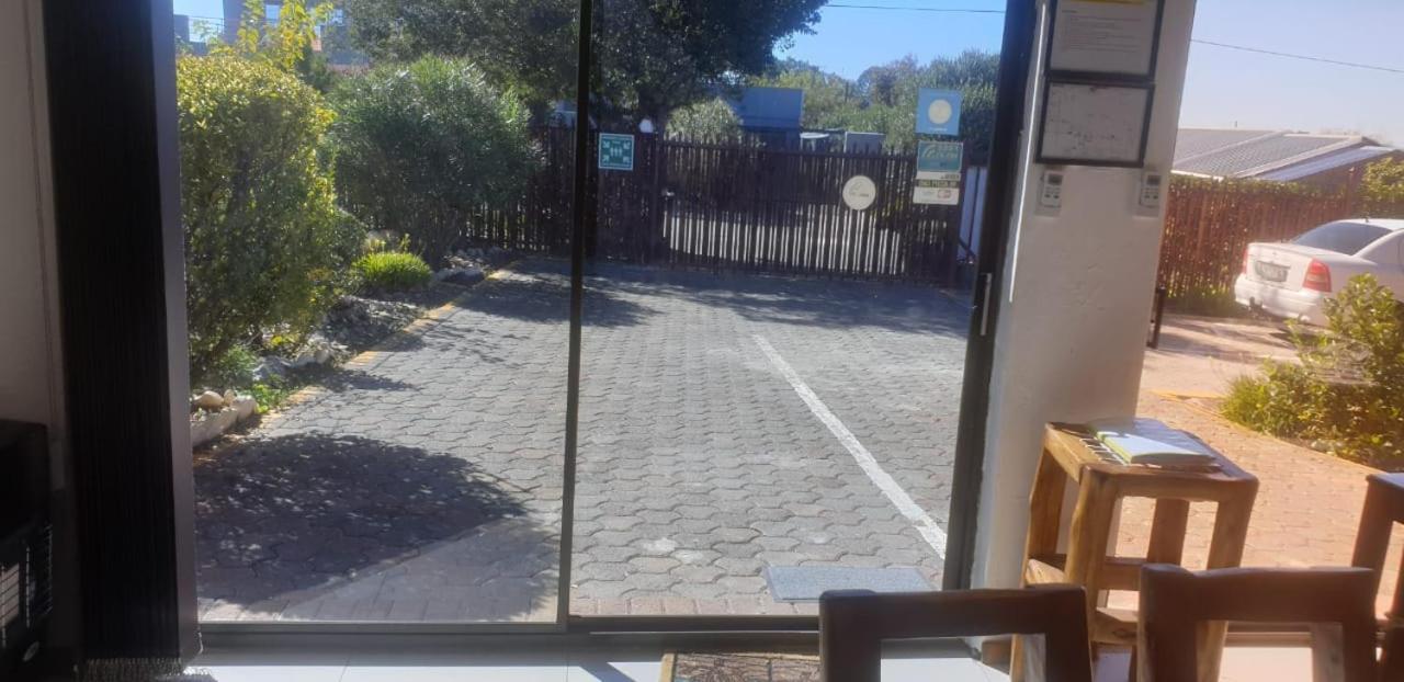 Aliwal Villa Guest Lodge Exterior photo