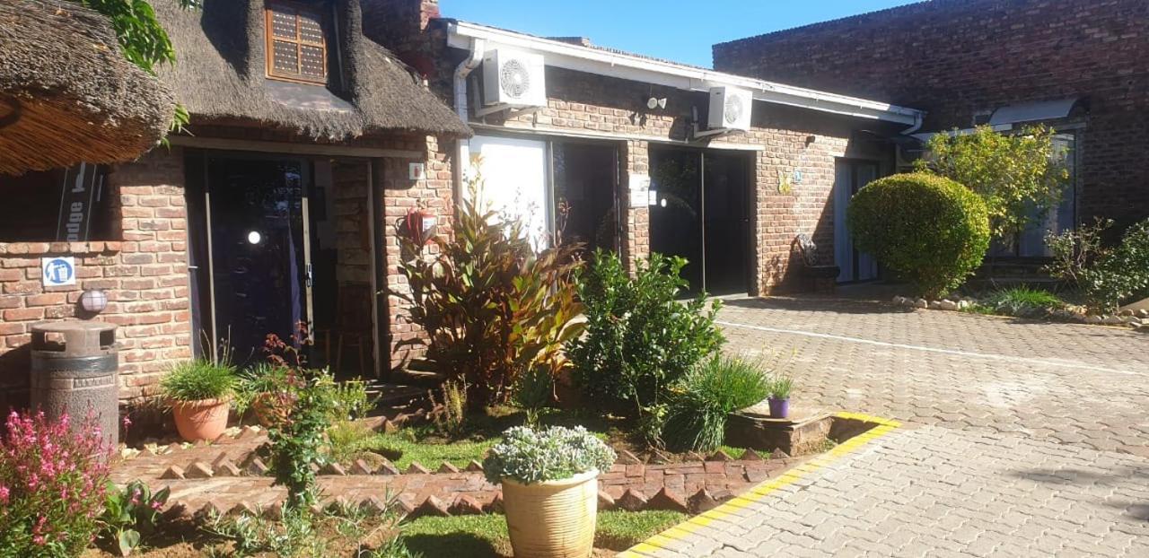 Aliwal Villa Guest Lodge Exterior photo