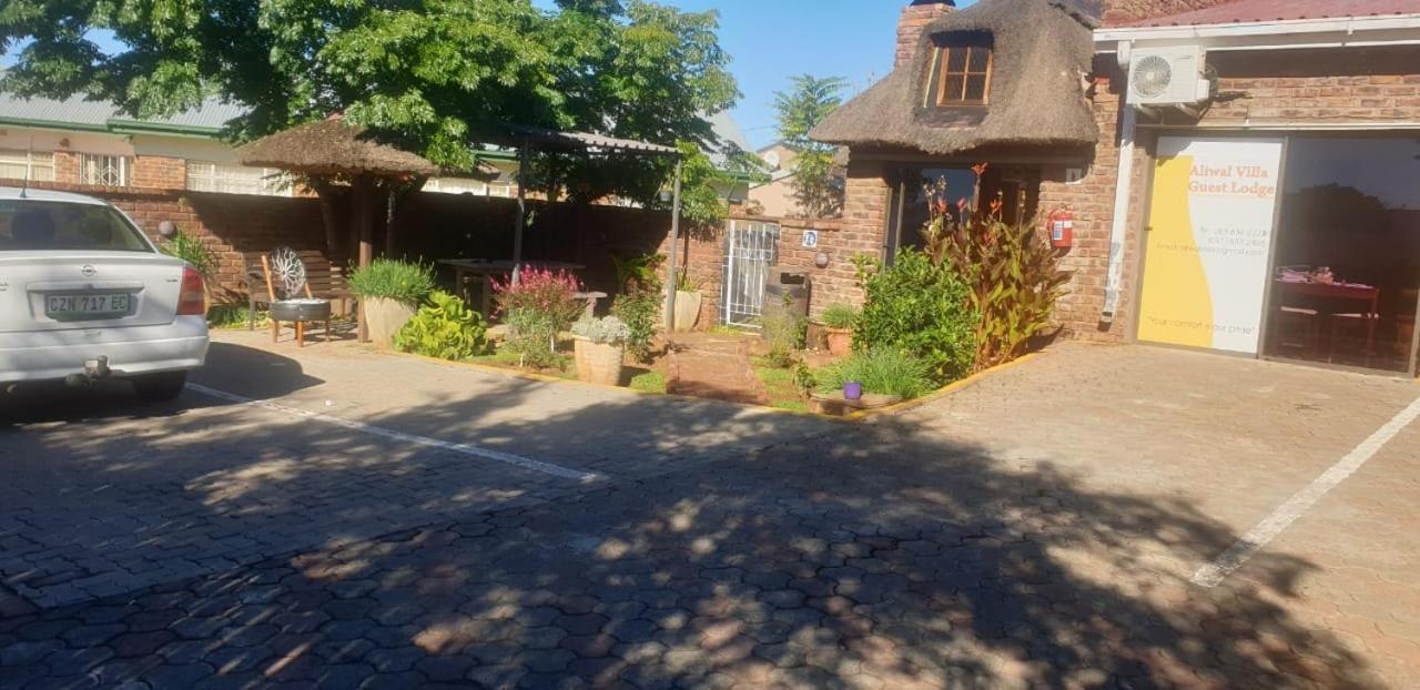 Aliwal Villa Guest Lodge Exterior photo